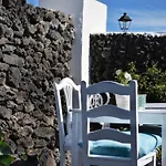 Dom wakacyjny Lavastein-bauernhaus Yazmina Mit Schoenem Garten By Interhome *