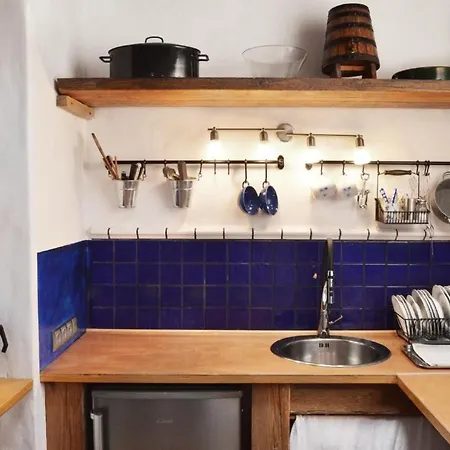 Lavastein-bauernhaus Yazmina Mit Schoenem Garten By Interhome