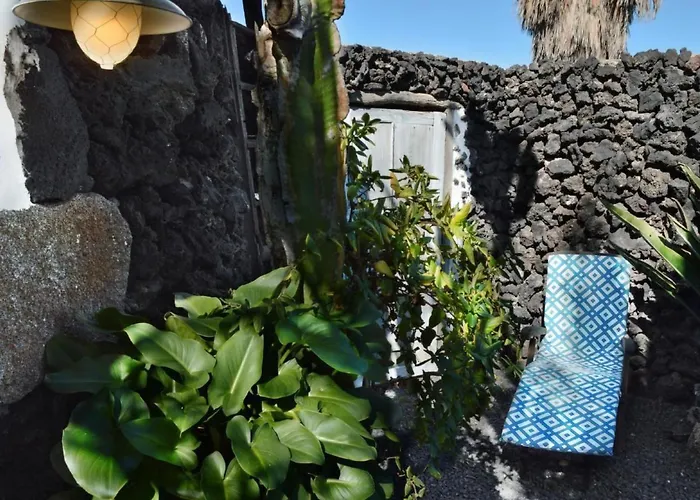 Lavastein-bauernhaus Yazmina Mit Schoenem Garten By Interhome