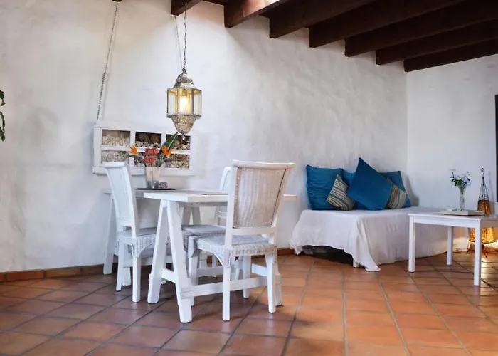 Lavastein-bauernhaus Yazmina Mit Schoenem Garten By Interhome Ferienhaus